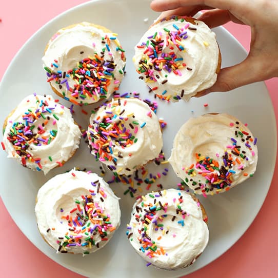 One Bowl Vegan Funfetti Cupcakes