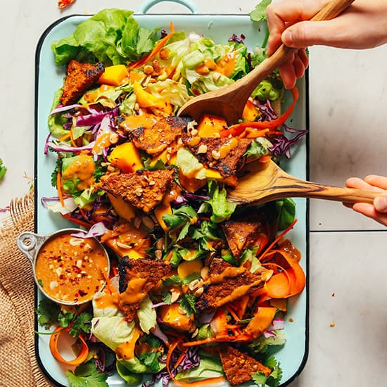 Vibrant Mango Salad with Peanut Dressing
